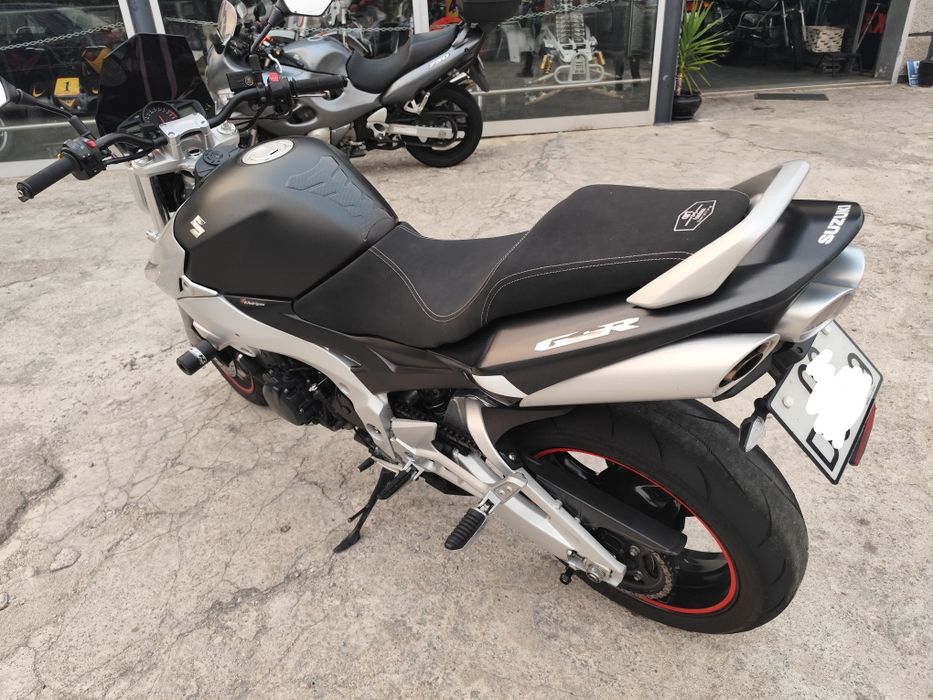 Suzuki GSR 600 gsr