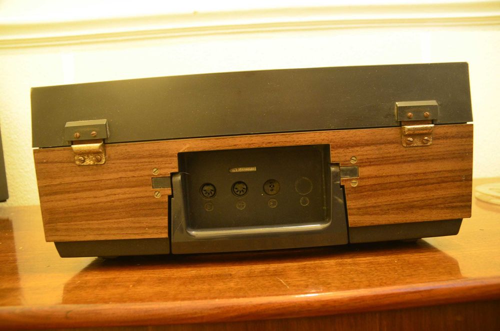 Gravador de bobines Uher 714 - A funcionar