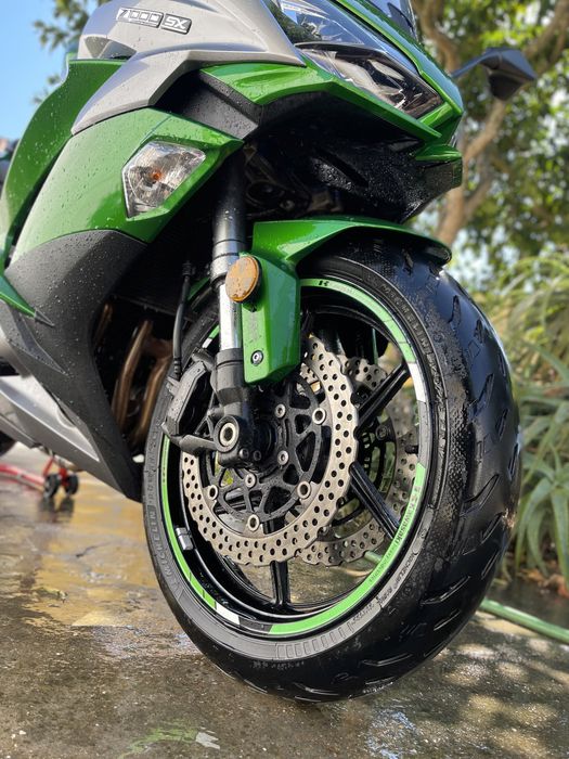 Kawasaki Z1000sx como nova