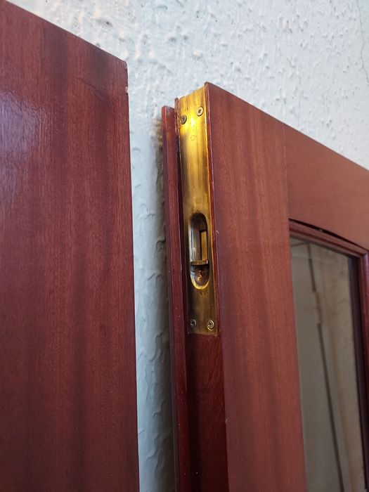 3 Portas Madeira Interior Mogno e Vidro