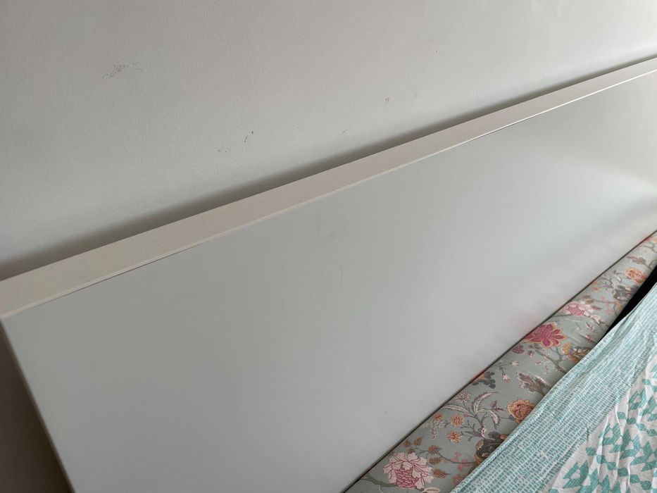 Cama de Casal Branca - IKEA Malm com colchão incluído