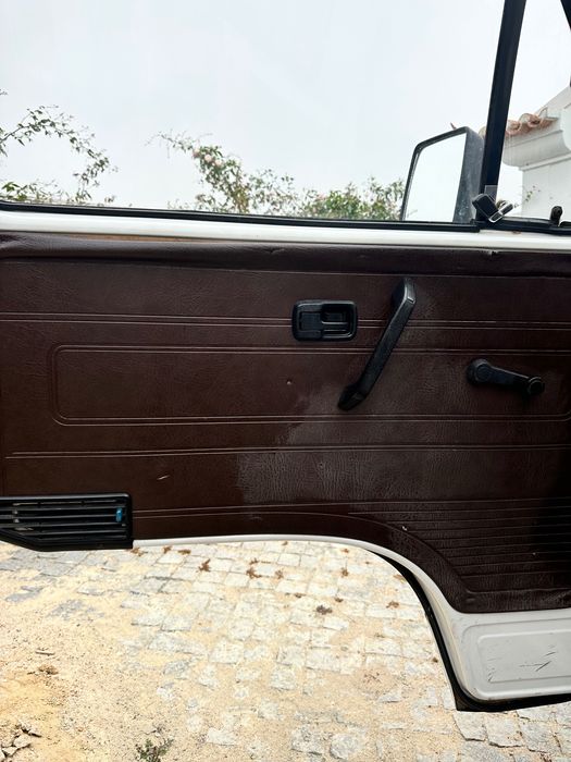 Van VW Volkswagen T5 Kombi Transporter