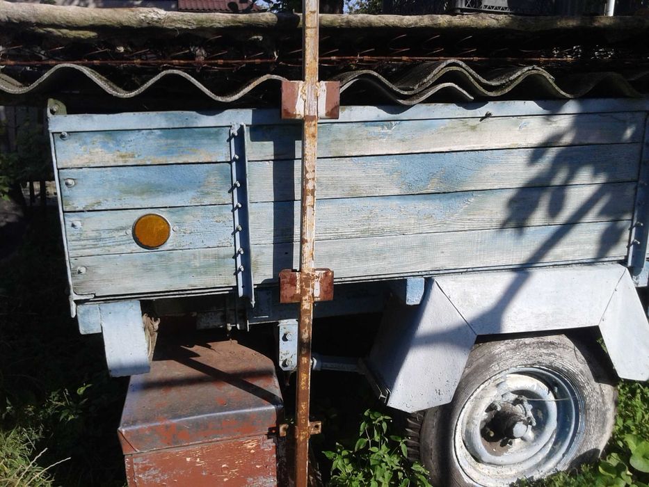 Прицеп одноосний автомобільний.