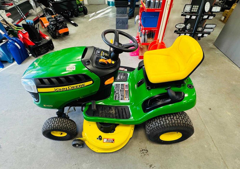 Traktorek Kosiarka John Deere E100 Briggs&Startton z USA TYLKO 55 Godz