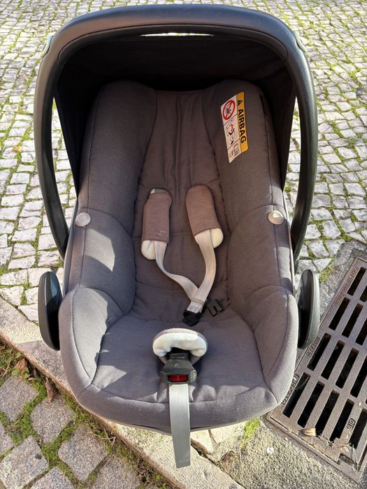 Cadeira Auto Bebe Confort Peable Pro I-size + Base Isofix