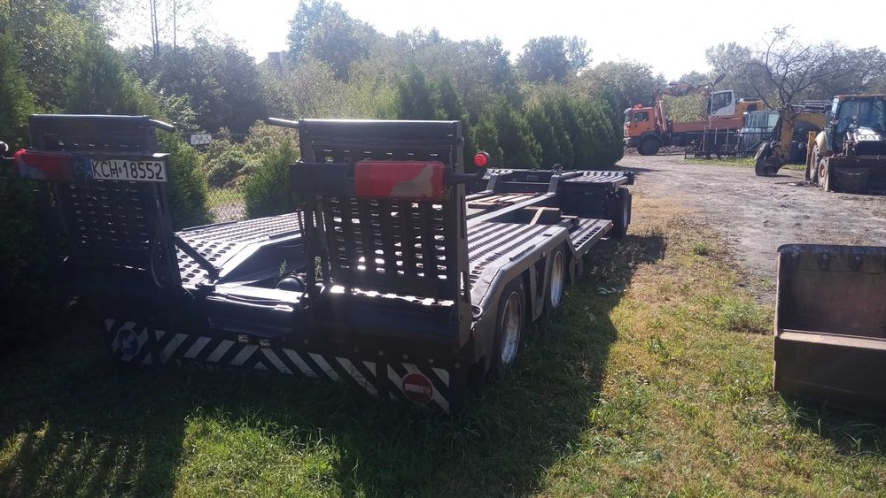 Przyczepa niskopodwoziowa LOHR specjalna pomoc drogowa