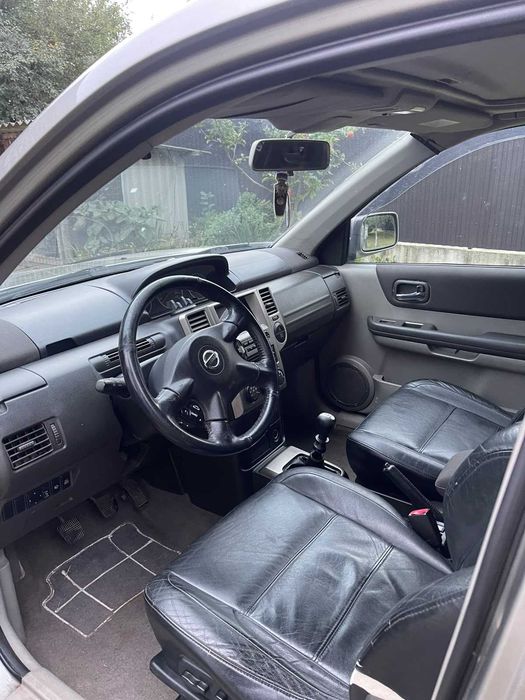 Nissan X-TRAIL 2005р