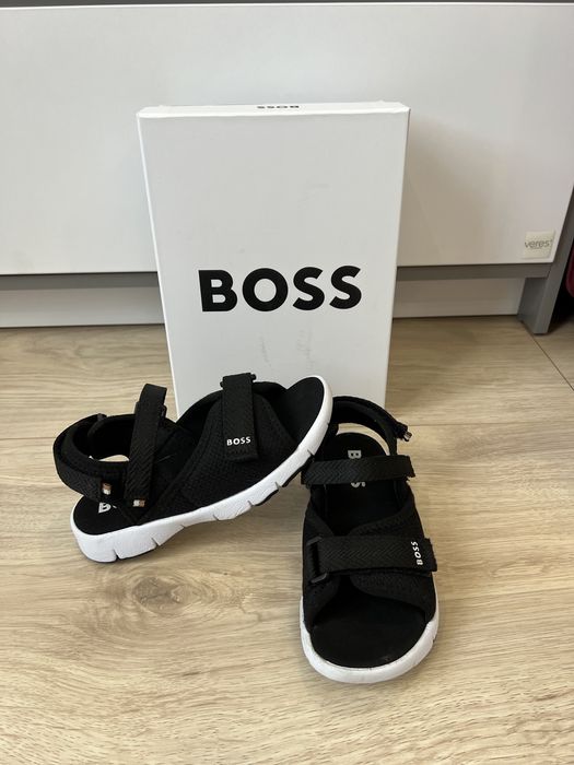 Босоніжки сандалі Hugo Boss Reima 32 розмір оригінал