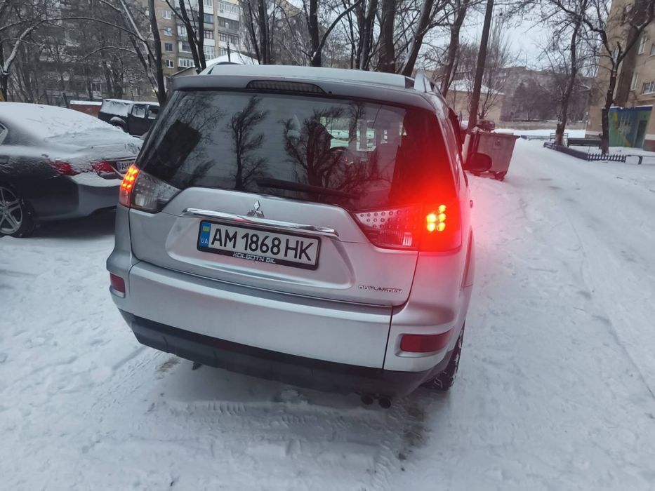 Mitsubishi Outlander Xl