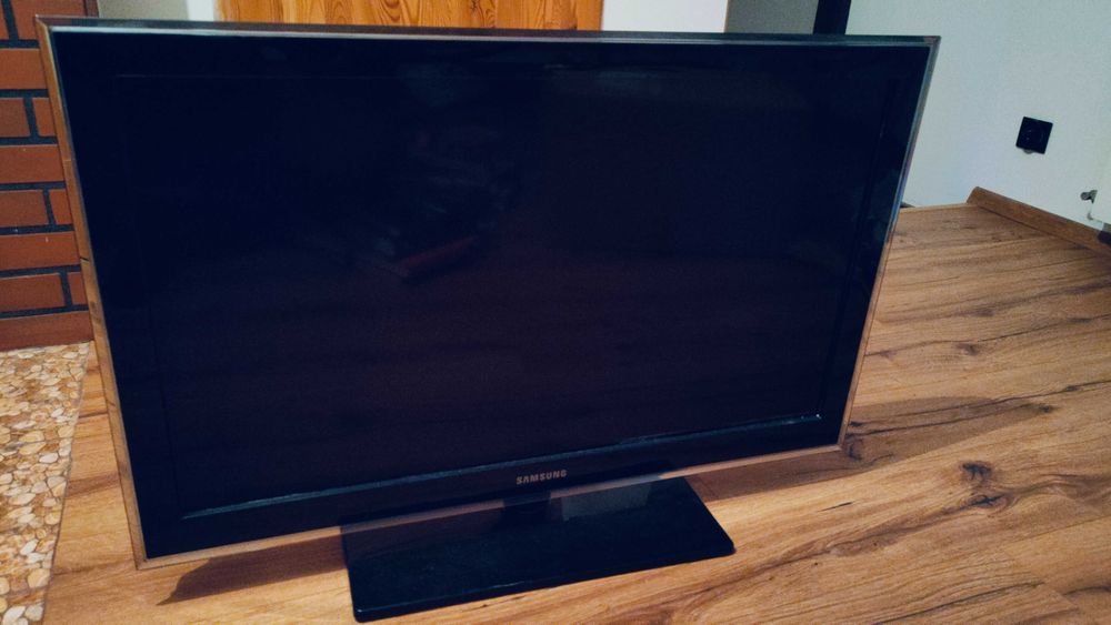 Telewizor Samsung LED 37 cali