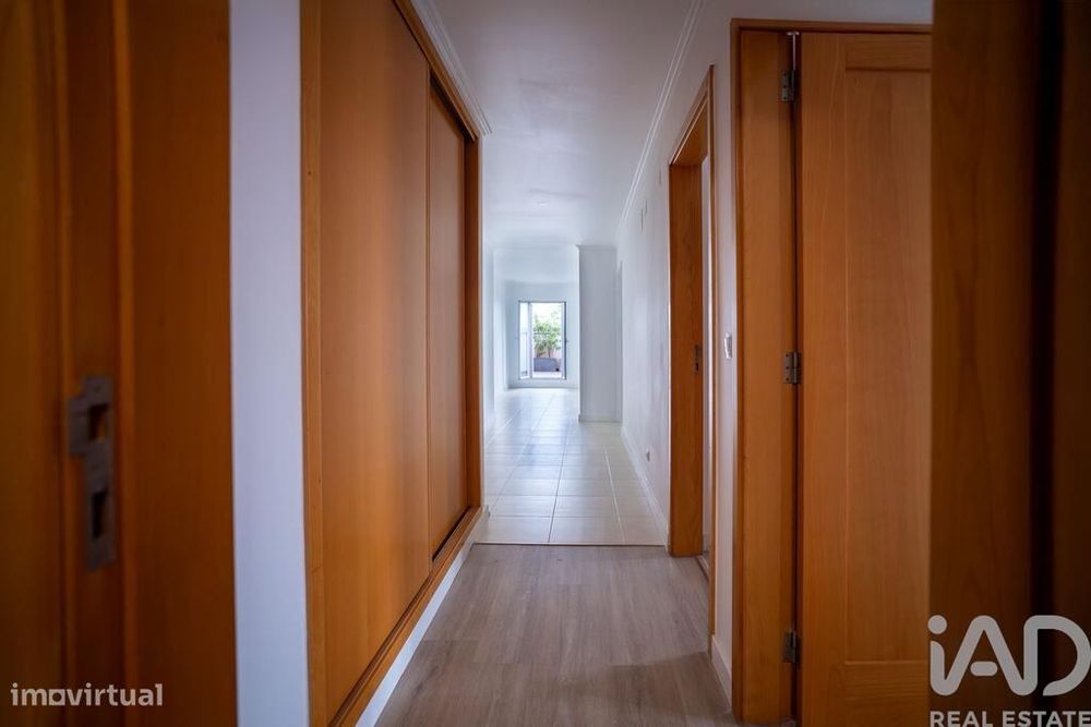 Apartamento T2 em Marvila de 84 m2