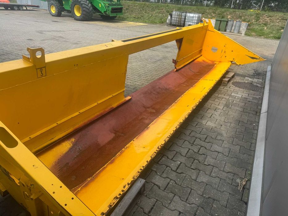 Rama hedera 17ft 5,18m new holland heder