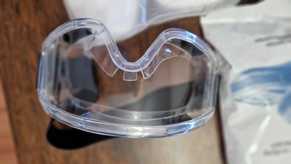 Máscara respiratória profissional com filtros