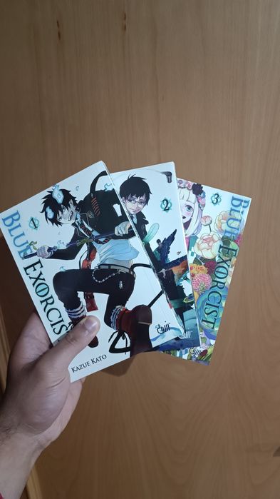 Mangá Blue Exorcist volume 1,2,3