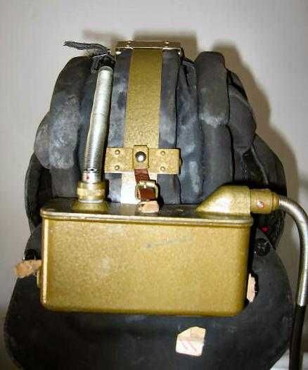 Binóculos russos vintage de visão noturna