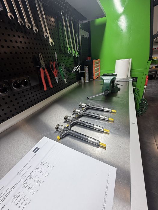 Форсунки 23670-0R030 , 2370-0R020