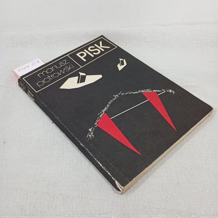 Pisk. Mariusz Piotrowski