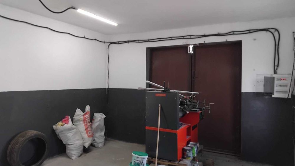 Фасадне гаражне прим. з прил. тер., 32 кв.м., 380 В (п3)