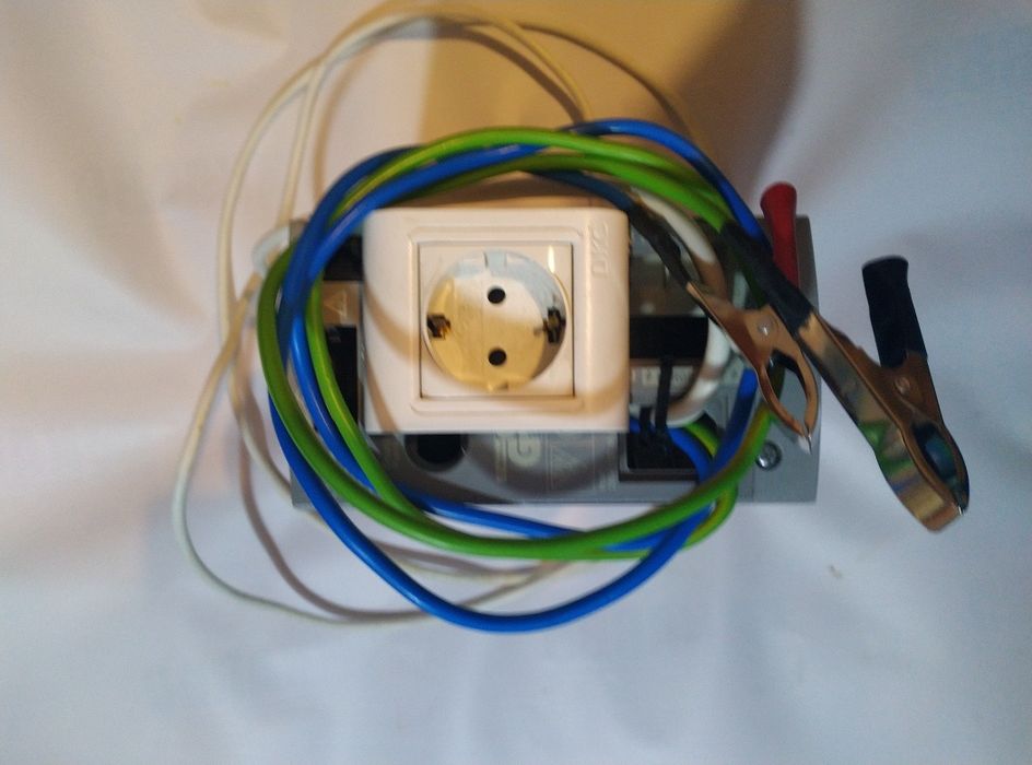 Безперебiйник- инвертор12/220. Перероблений. Набридло постійне відключ