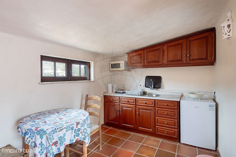 Moradia T8 para venda