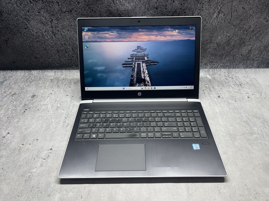 HP ProBook 450 G5 / i5 8250u 3.4GHz/ 8GB DDR4 / 256SSD / 15.6 FHD /W11