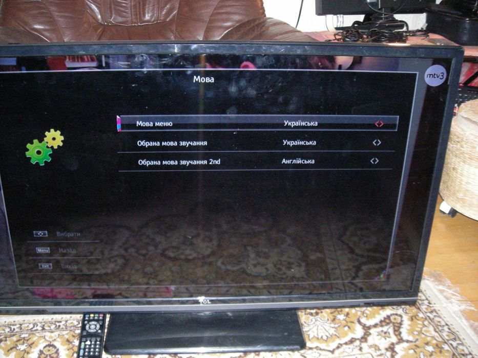 40" i 32" TCL SMART телевізор
