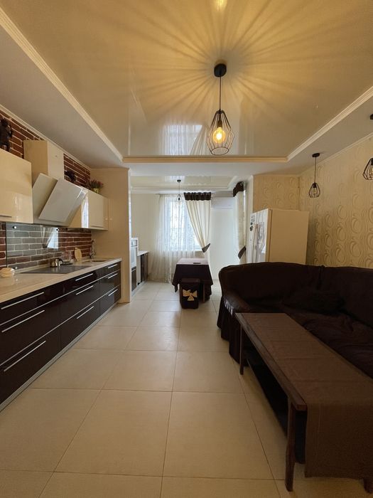 2-комнатная квартира по адресу ул. Приморская (площадь 73 м²) - Atlanta.ua - фото 8