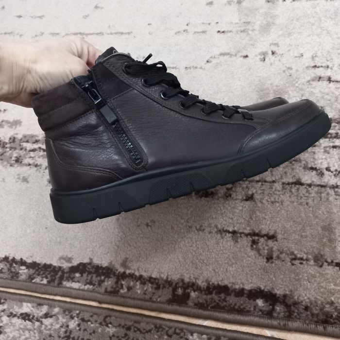 Женские  ботинки, кроссовки  43  р