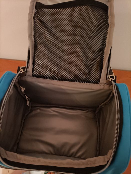 Lancheira marca Totto