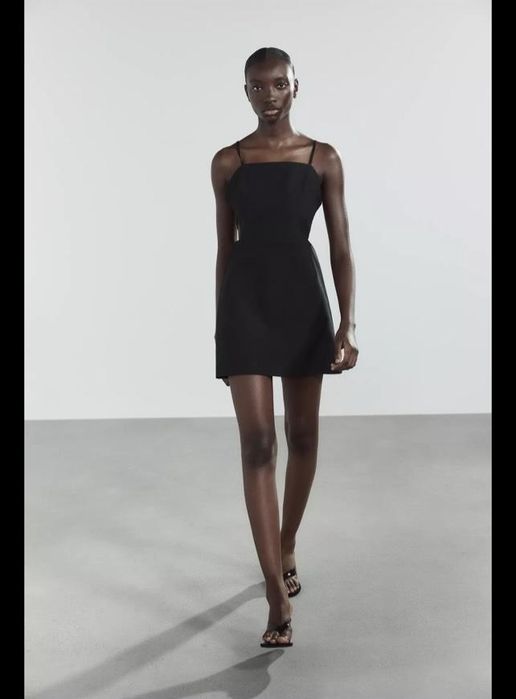 Сукня чорна Zara