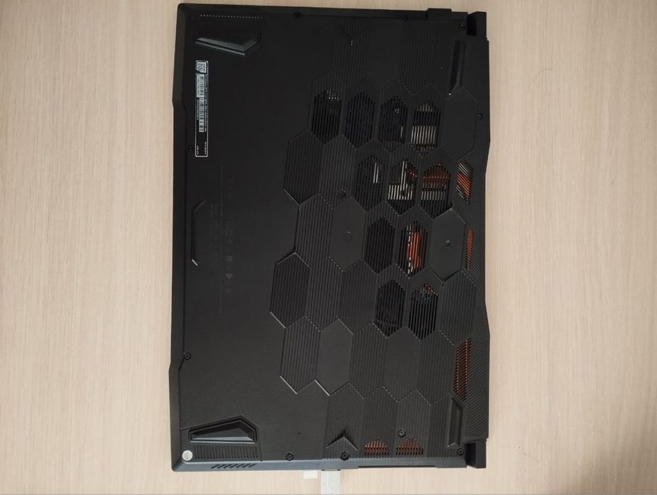 Laptop MSI Katana GF 76
