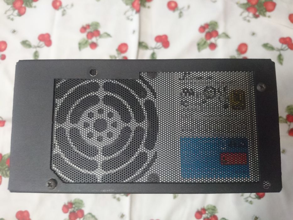 ASRock Z77E-ITX,i7-3770s,SSD-512Gb,ОЗУ-12Gb.