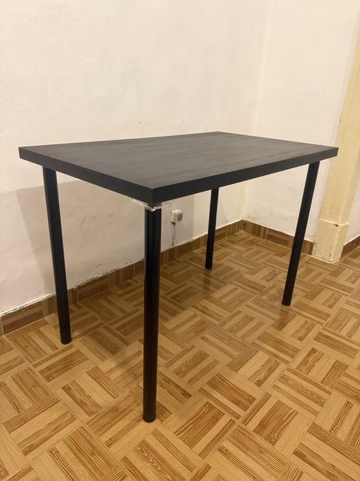 Vendo Mesa IKEA LINNMON / ADILS – Preta | Usada e Estimada