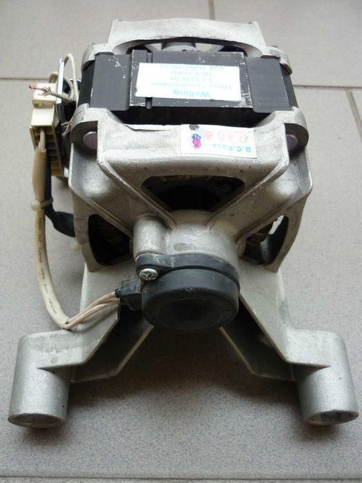 Silnik pralki Indesit hotpoint welling YXT220-2B Ariston