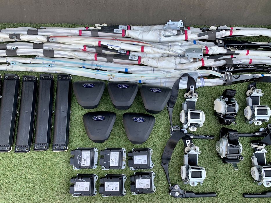 Подушка безопасности Ford Fusion AirBag Руль Колени Шторы Ремни