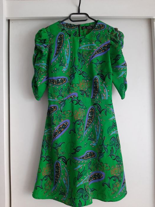 Zielona sukienka Zara