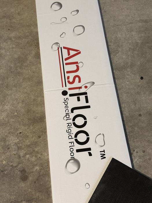 2 caixas pavimento vinilico Ansifloor