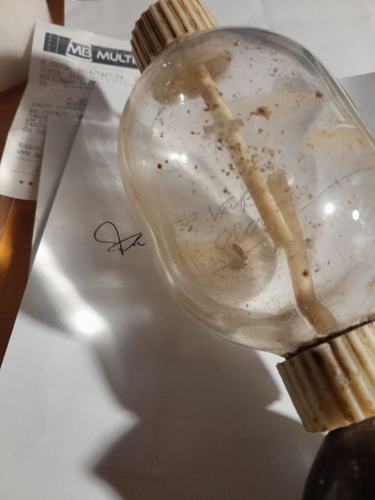 Verificador de vinho na pipa impecaveis