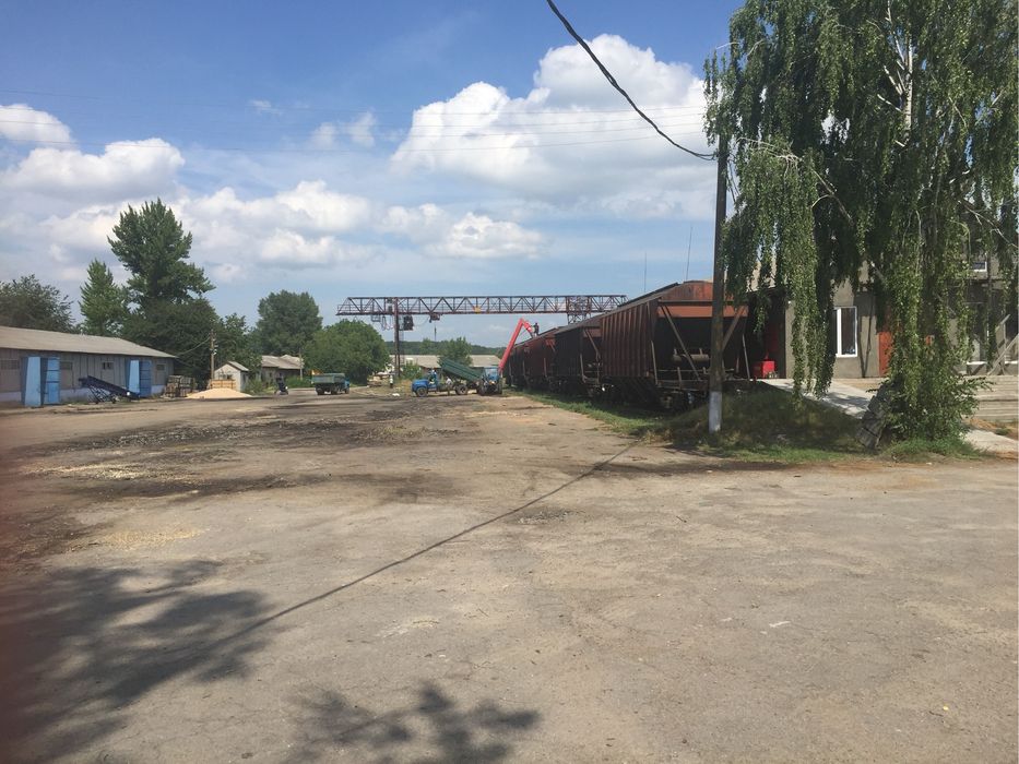 Продається виробничо-складський комплекс із ж/д гілкою. 30км від м.Умань