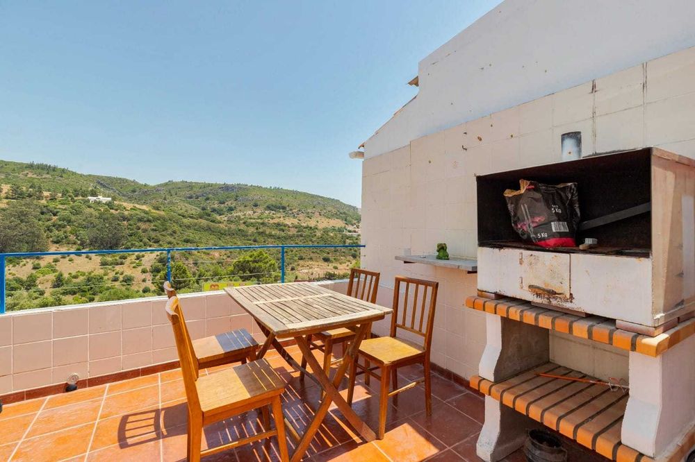 Alugo casa t2 sesimbra