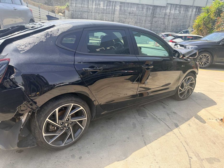 HYUNDAI I30 FASTBACK N-LINE 1.5 T-GDI HYBRID 48V DE 2022 PARA PEÇAS