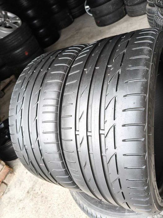 Bridgestone Potenza S001 245/35r18 2шт, 5мм, ЛЕТО. Привезены из Германии