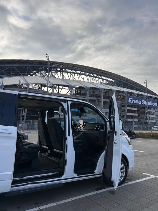 Wynajem Busa 8 osobowy automat