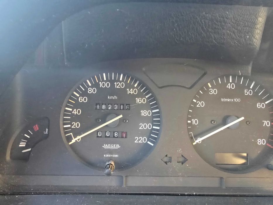 Peugeot 106 1.1 Gasolina — photo 5