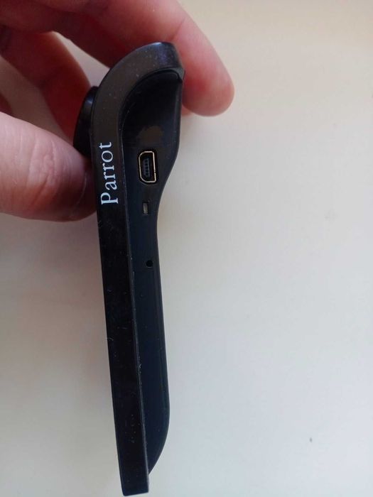 Гучний зв'язок Parrot Mini Kit plus Bluetooth
