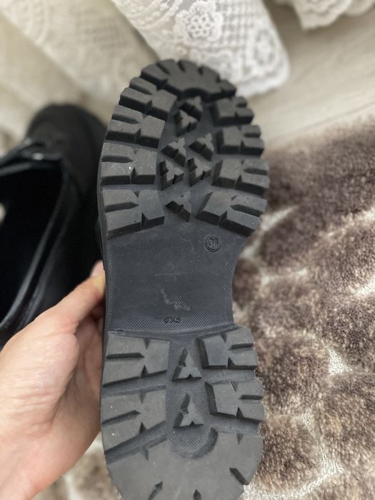 Лофери шкіра 38