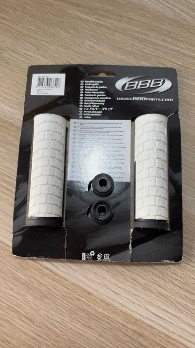 Gripy rowerowe BBB BHG-07 – białe / czarne