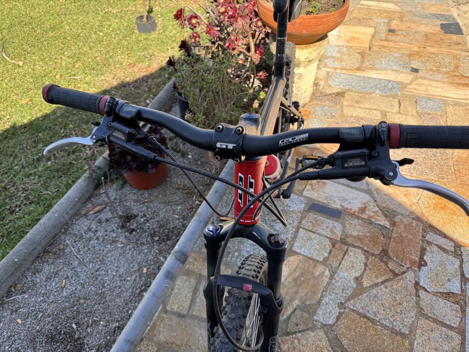 Bicicleta GT 2.0 Avalanche