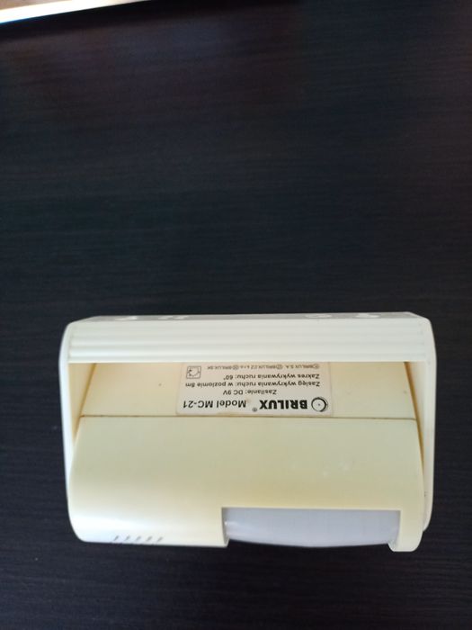 Mini alarm do wykrywania ruchu