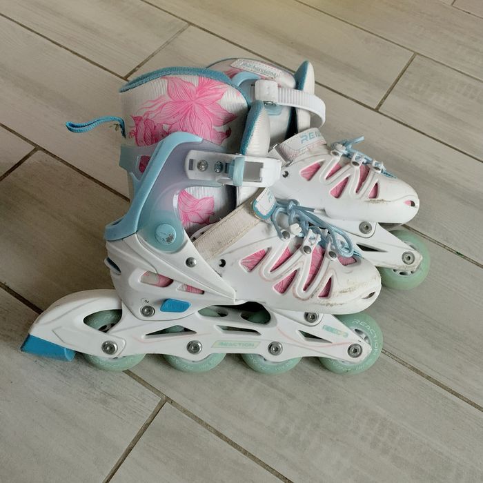 Ролики 32-36р регулюються